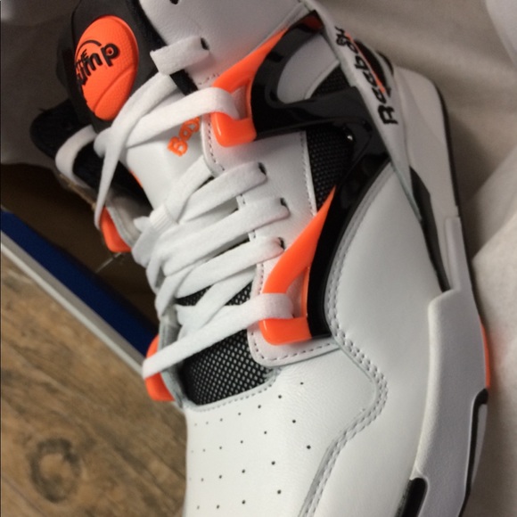 SOLD - Reebok Pump Omni II Men’s Size 9 New in Box - Picture 2 of 10